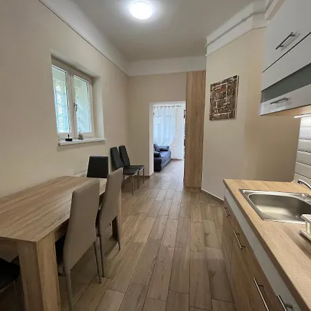 Apartment Albi *